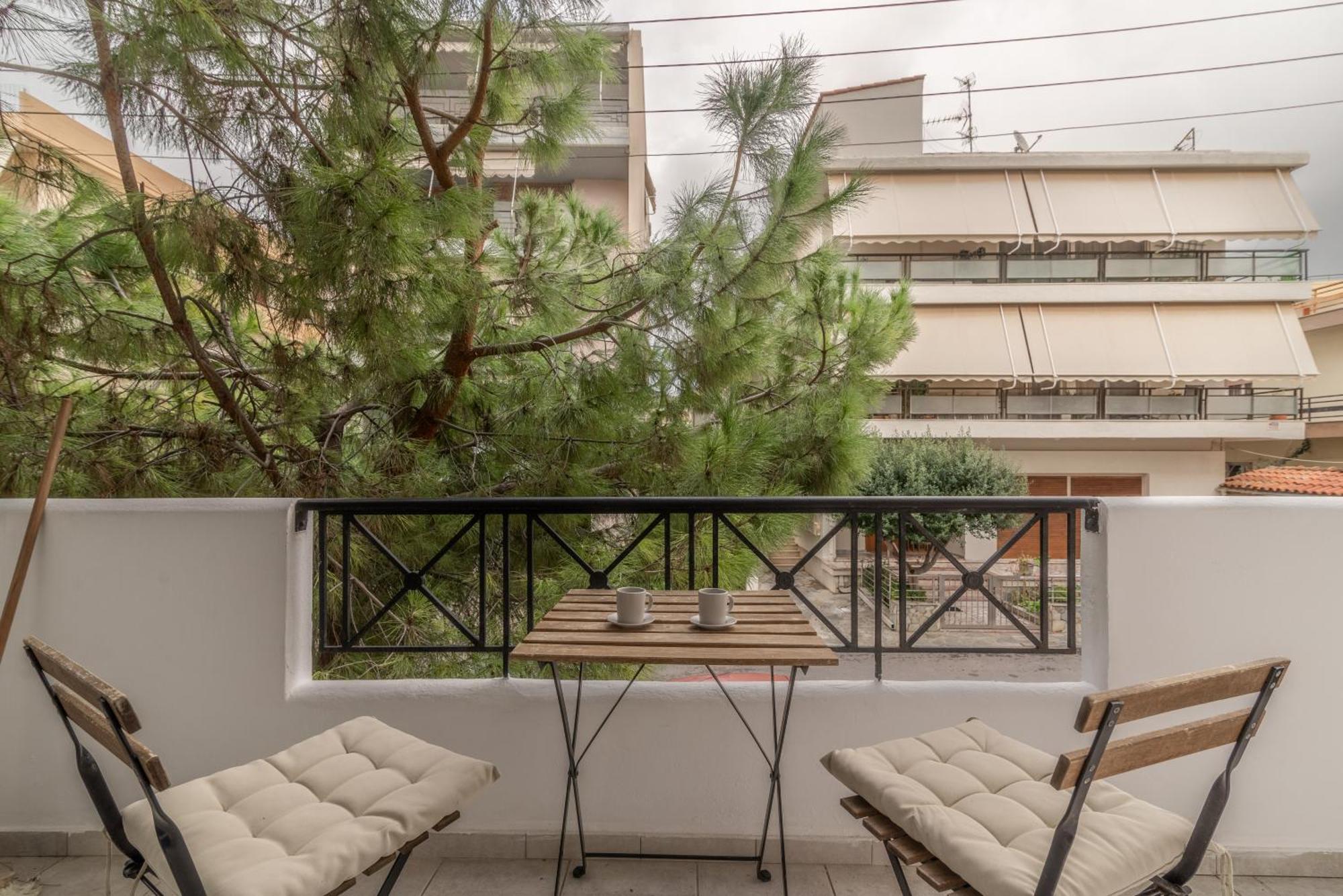 Misty Grey Apartment Near City Centre Iraklio Exterior foto
